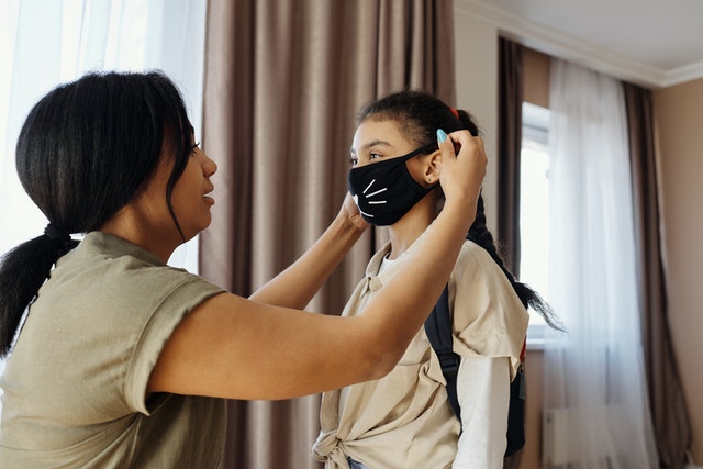 aumentan casos de coronavirus en niños