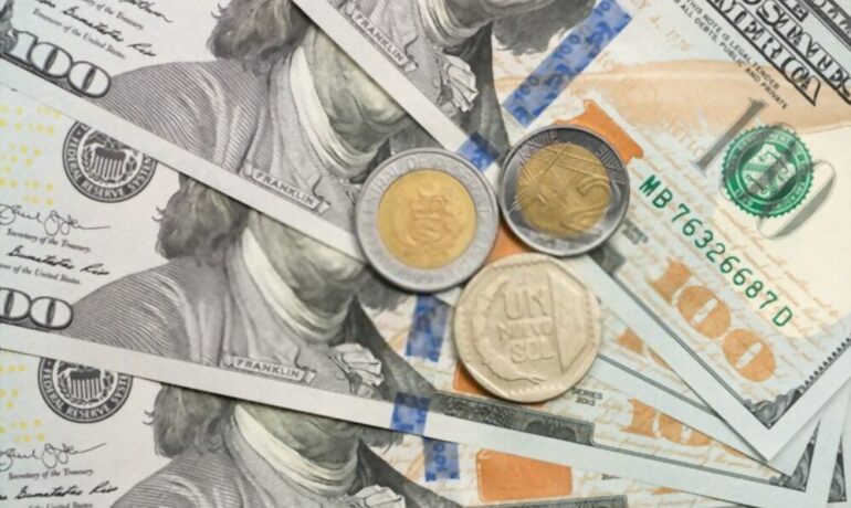 Bono en dolares se cae luego de la destitucion de Vizcarra
